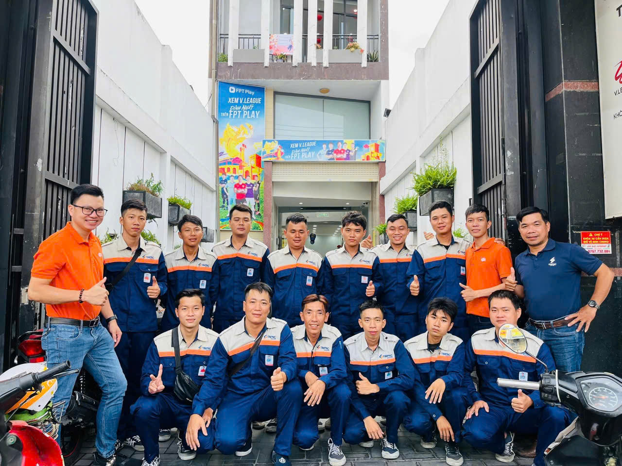 đăng ký lắp đặt wifi fpt quận 12